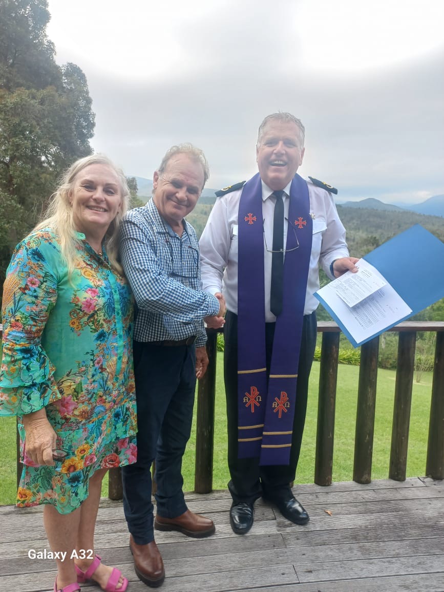 Wedding ceremony by Dr. Gerrit Rademeyer in Montagu