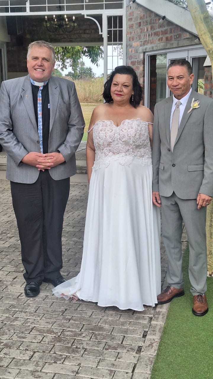 Wedding ceremony by Dr. Gerrit Rademeyer in Montagu
