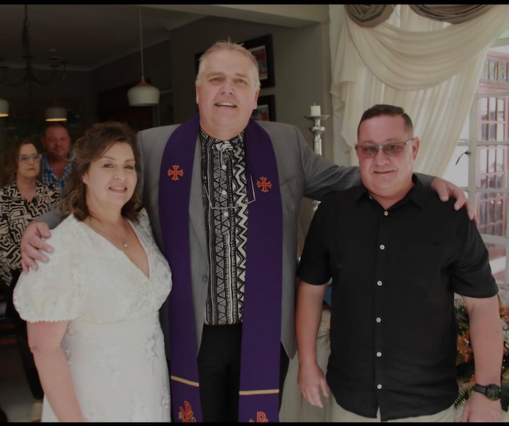 Wedding ceremony by Dr. Gerrit Rademeyer in Montagu